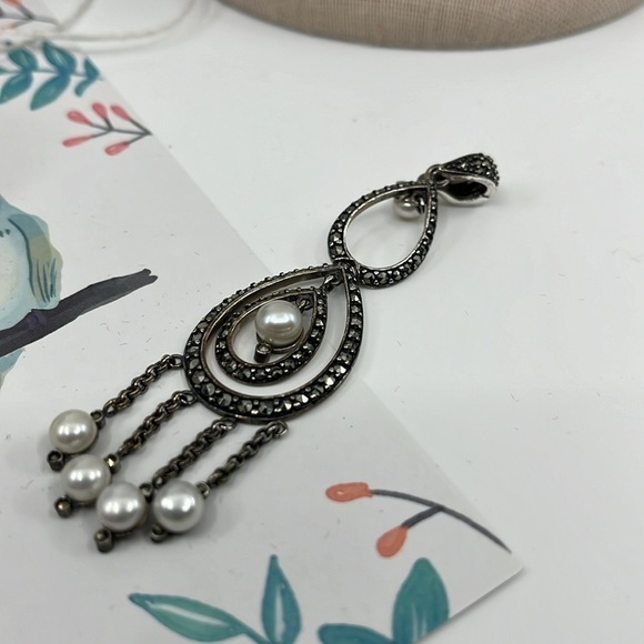 Vintage Suspicion Marcasite & Pearl Pendant 🌟 Sterling Elegance - Picture 10 of 14